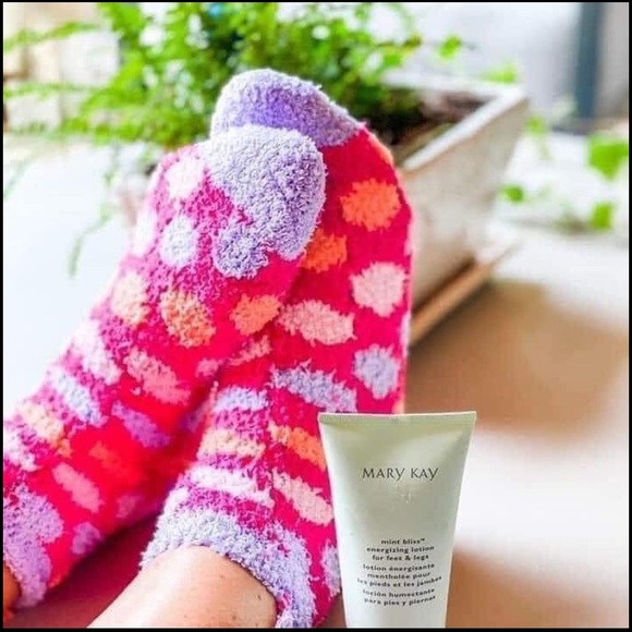 Mary Kay Other - Mint Bliss Energizing feet & Leg Lotion 2